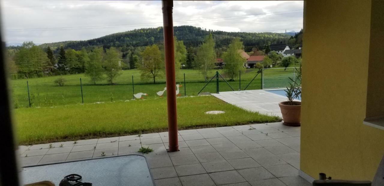 Haus Falkenstein Moosburg Eksteriør billede